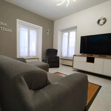 Casa Dora 5 Terre Close To Trains And Ferries With Ac - Wi-fi La Spezia