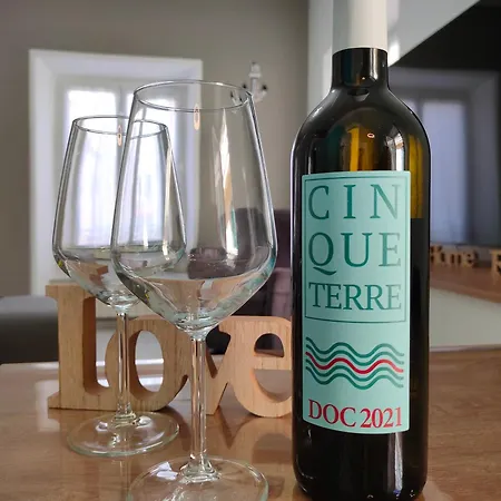 Casa Dora 5 Terre Close To Trains And Ferries With Ac - Wi-fi