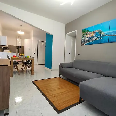 Casa Dora 5 Terre Close To Trains And Ferries With Ac - Wi-fi 아파트 *