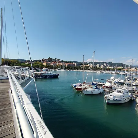 Casa Dora 5 Terre Close To Trains And Ferries With Ac - Wi-fi