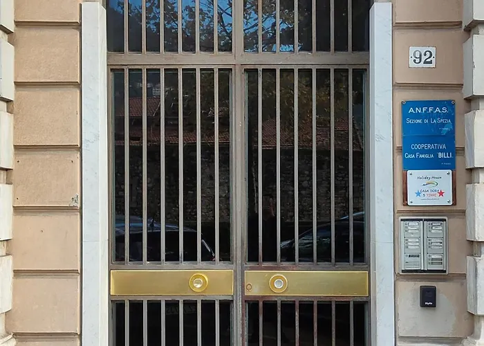 Casa Dora 5 Terre Close To Trains And Ferries With Ac - Wi-fi * La Spezia